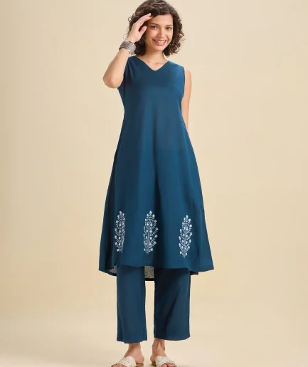 Denim Blue Cotton Flax Kurta Set With Embroidery