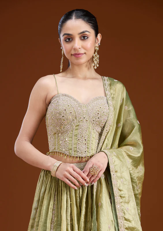 GCFE0047316_MEHANDI_GREEN_7_6b84cc0f-6531-48e4-8a67-2c9af4f7e6c5_800x800