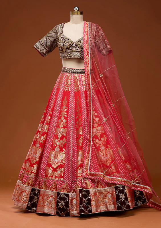 GCRM0034837_RED_MAROON_1_800x800