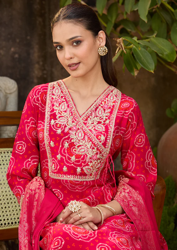SSRM0047525_RANI_PINK_3_01b4da9c-d2cb-4307-82b8-f57f6a2a05ec_800x800