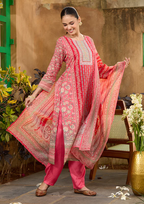 SSRM0047529_GAJARI_PINK_1_a90ec691-a4fc-482d-b2ce-794209531ab8_800x800