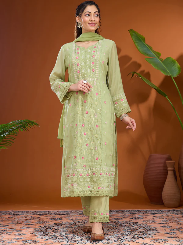 SSRM0047635_PISTA_GREEN_1_800x800