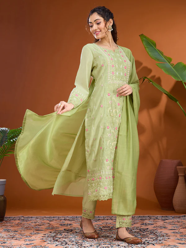 SSRM0047635_PISTA_GREEN_2_800x800