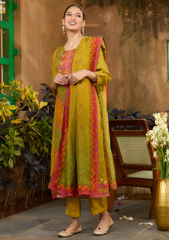SSRM0047651_MEHANDI_GREEN_MULTI_1_ee007dae-9add-49aa-8a26-59b85dac250c_800x800