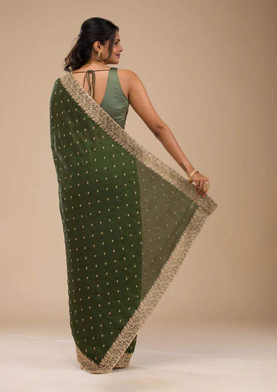 koskii-bottlegreen-zariwork-softsilk-designer-saree-saus0040043_bottle_green_1_4_800x800