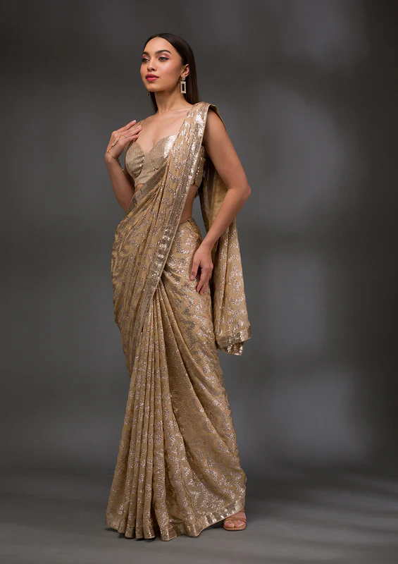 koskii-gold-sequins-georgette-designer-saree-saus0032539_gold_1_7_800x800