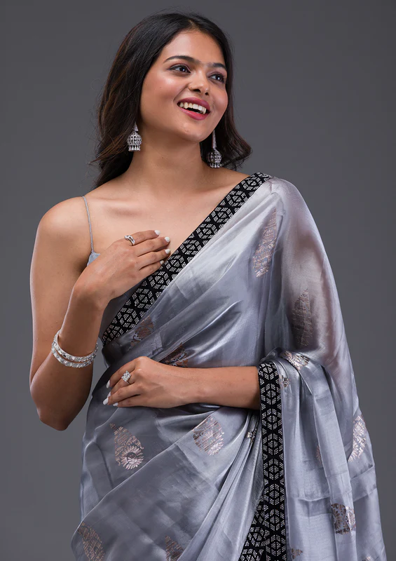 koskii-grey-stonework-chiffon-designer-saree-saus0034161_grey_1_5_800x800