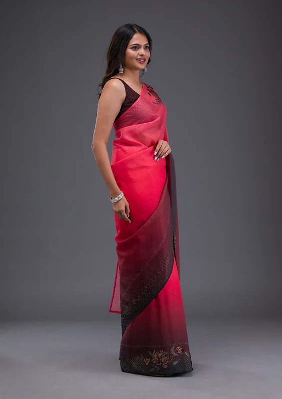 koskii-peach-swarovski-satin-designer-saree-saus0034182_peach_1_3_800x800