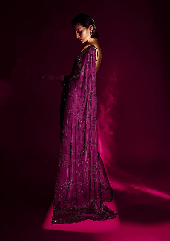 koskii-wine-swarovski-semicrepe-designer-saree-saus0029624_wine_1_1_800x800