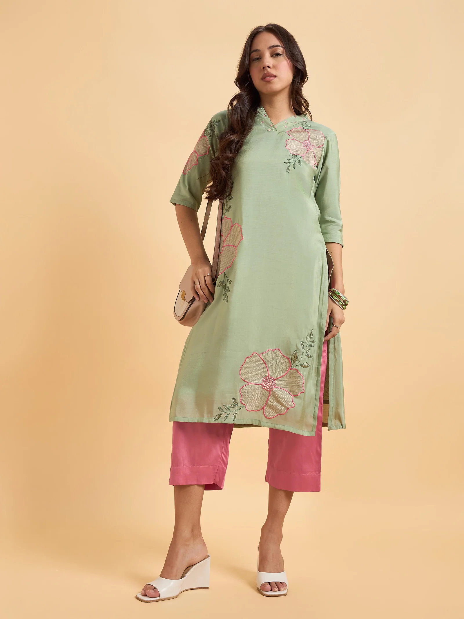 pista-green-poly-viscose-shimmer-kurti-set-with-zari-embroidery-and-hand-work_1