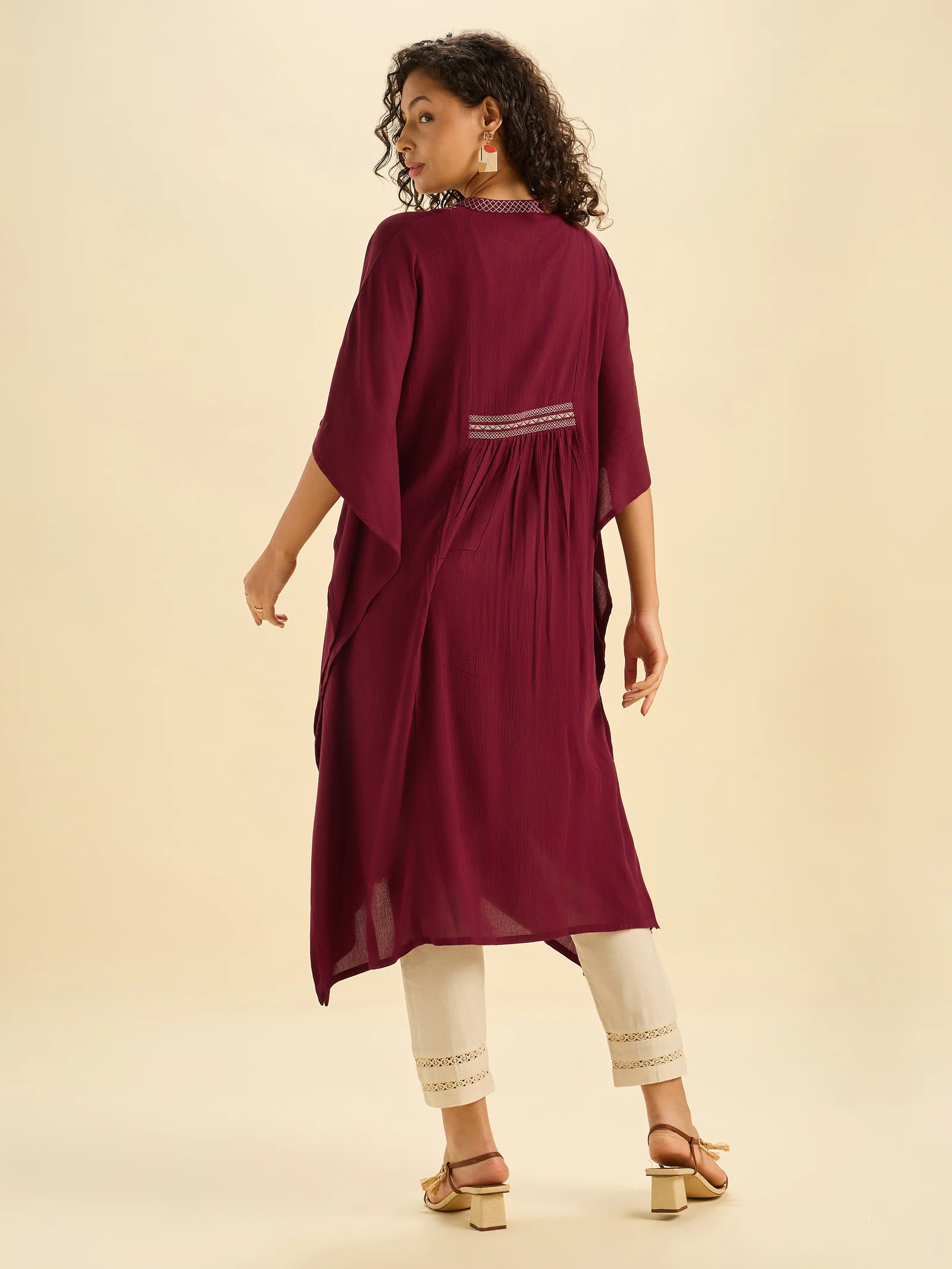 vismay-maroon-kaftan_6